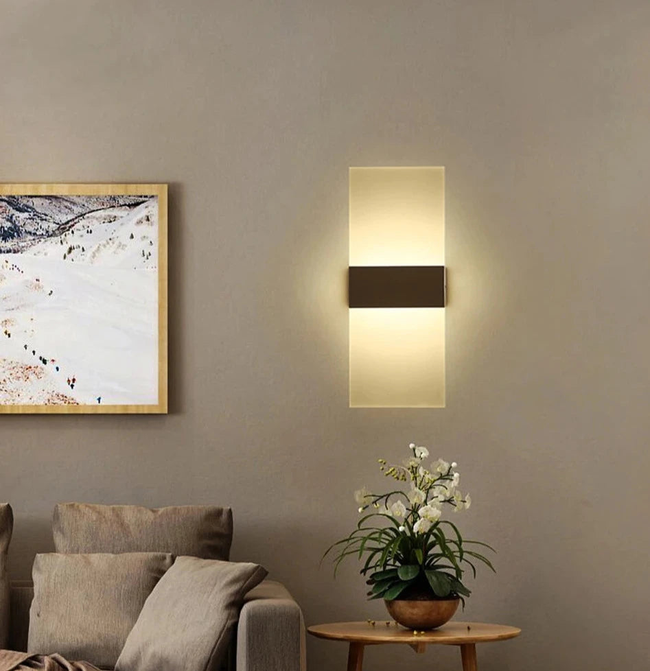 USB Elegant Wall Lamp